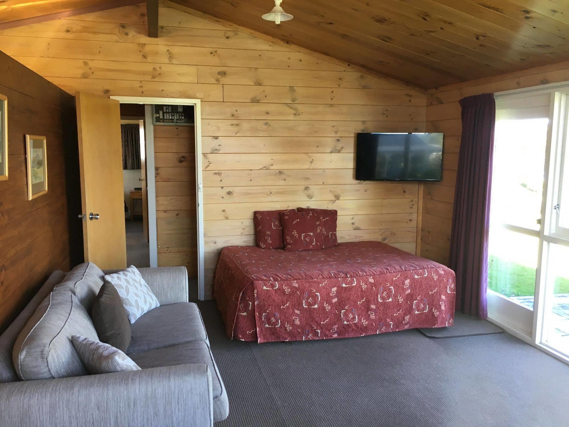 Lakeside Motel & Apartments Te Anau Eksteriør billede